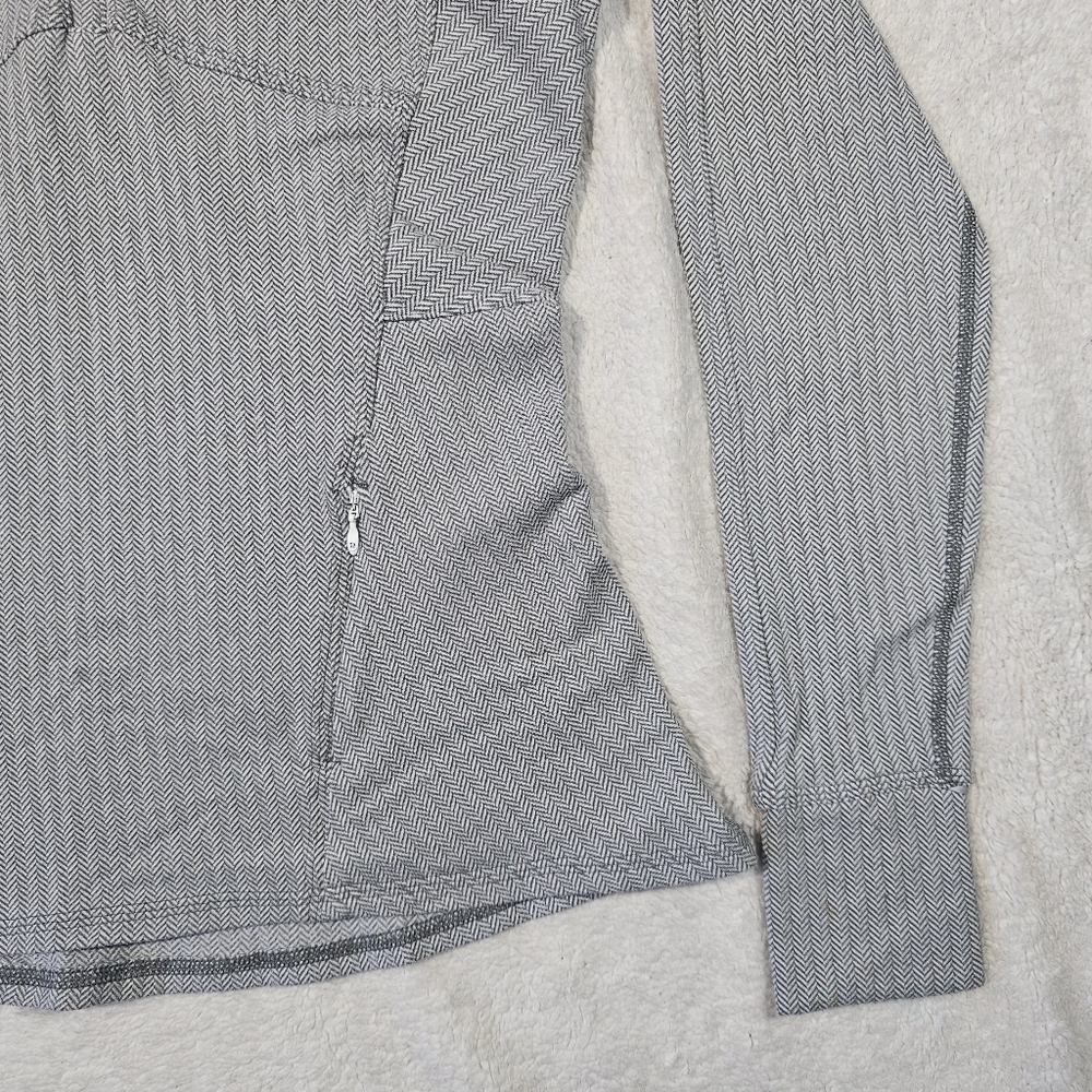 Lululemon Kanto Catch Me 1/2 Zip Heathered Herringbone Gray White LS Top Sz 8 - Picture 2 of 11